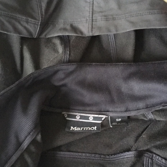 Soft shell hooded Marmot jacket - Picture 4 of 8